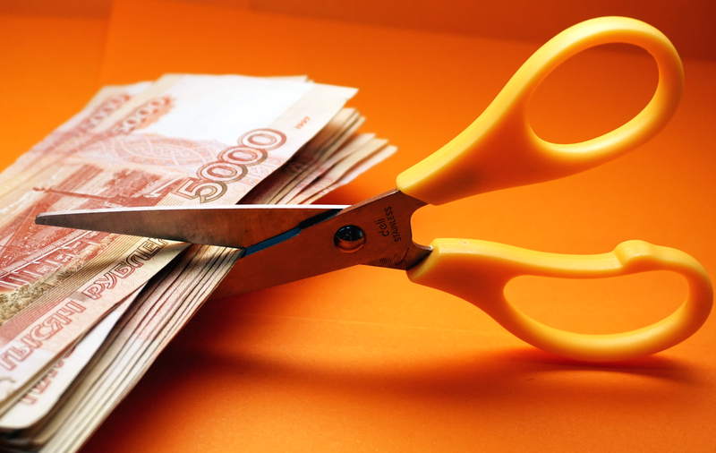 Российский рубль будет девальвироваться до 80 рублей