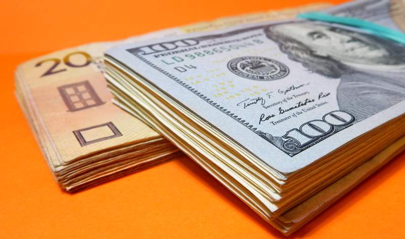 Доллар может подешеветь на первой неделе января 2022
