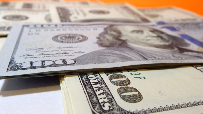 Белорусский рубль подорожал к доллару, евро и российскому рублю